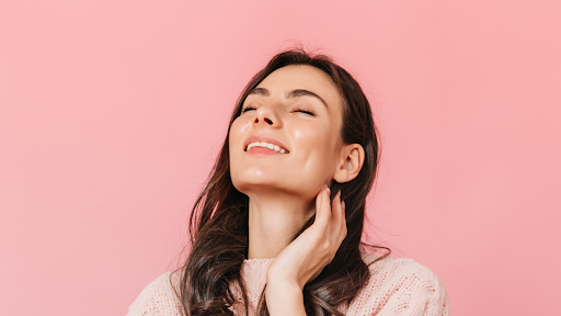 8 Effective Ways To Refresh And Brighten Up Your Skin