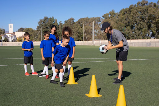 Why Is a Dubai Football Training Facility the Best for Future Players?
